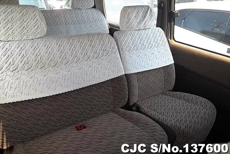1995 Toyota / Hiace Stock No. 137600