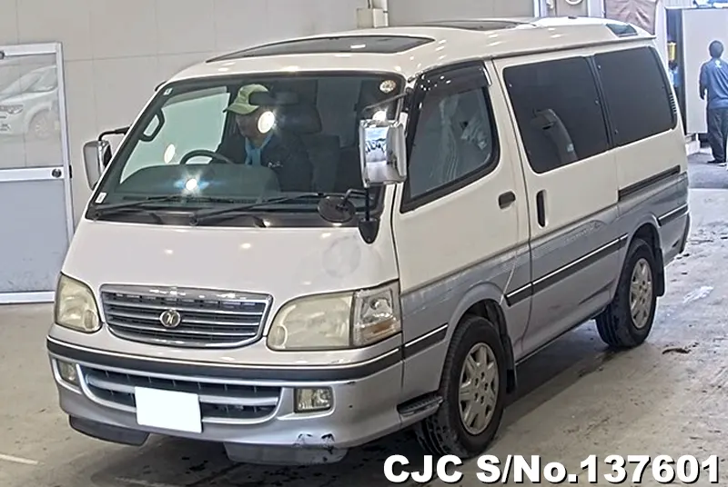 2002 Toyota / Hiace Stock No. 137601