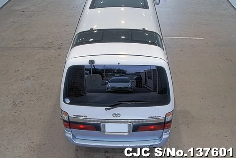 2002 Toyota / Hiace Stock No. 137601