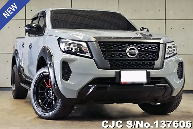 Nissan / Navara auto
