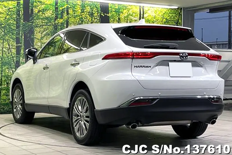 2022 Toyota / Harrier Stock No. 137610