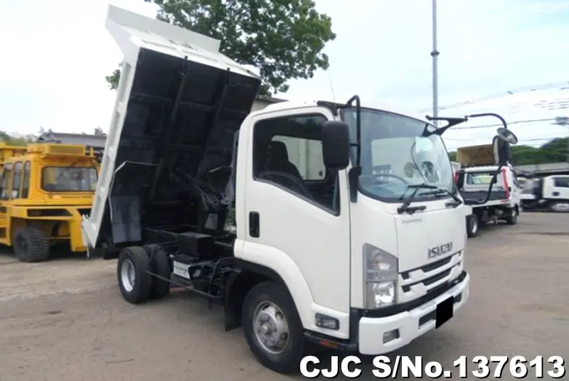 Isuzu / Forward 2015