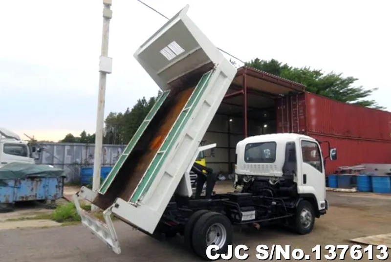 2015 Isuzu / Forward Stock No. 137613