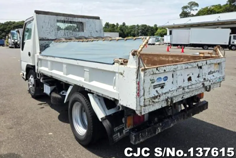 2015 Isuzu / Elf Stock No. 137615