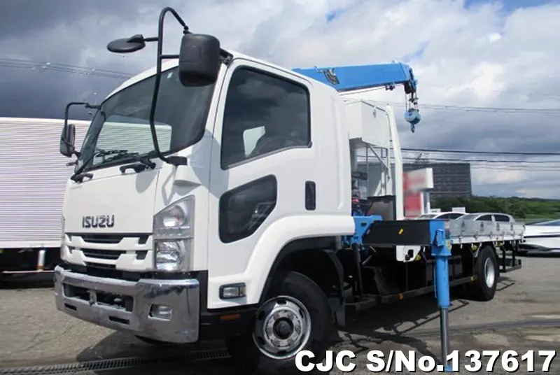 Isuzu / Forward 2016