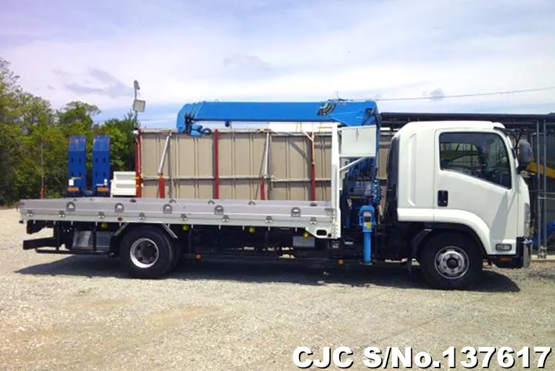 2016 Isuzu / Forward Stock No. 137617