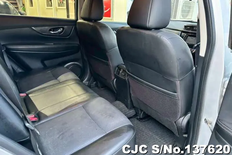 2021 Nissan / X-Trail Stock No. 137620