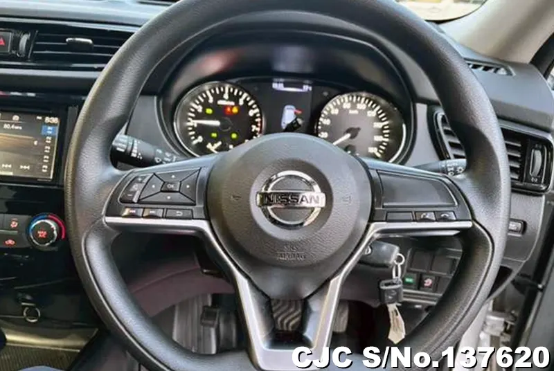 2021 Nissan / X-Trail Stock No. 137620