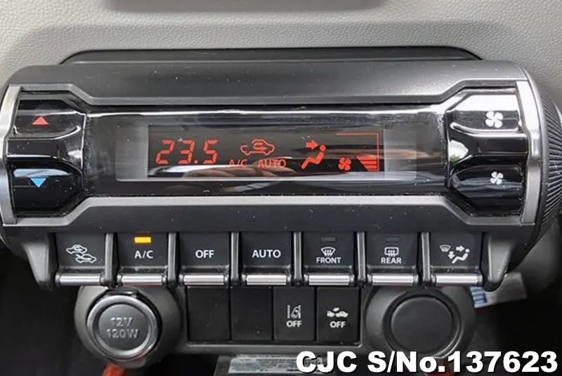 2017 Suzuki / Ignis Stock No. 137623