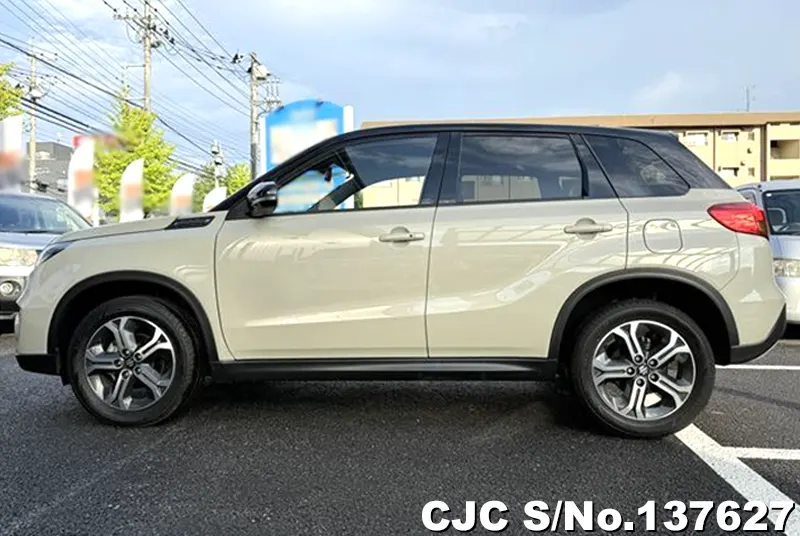 2018 Suzuki / Escudo Stock No. 137627