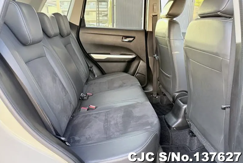 2018 Suzuki / Escudo Stock No. 137627