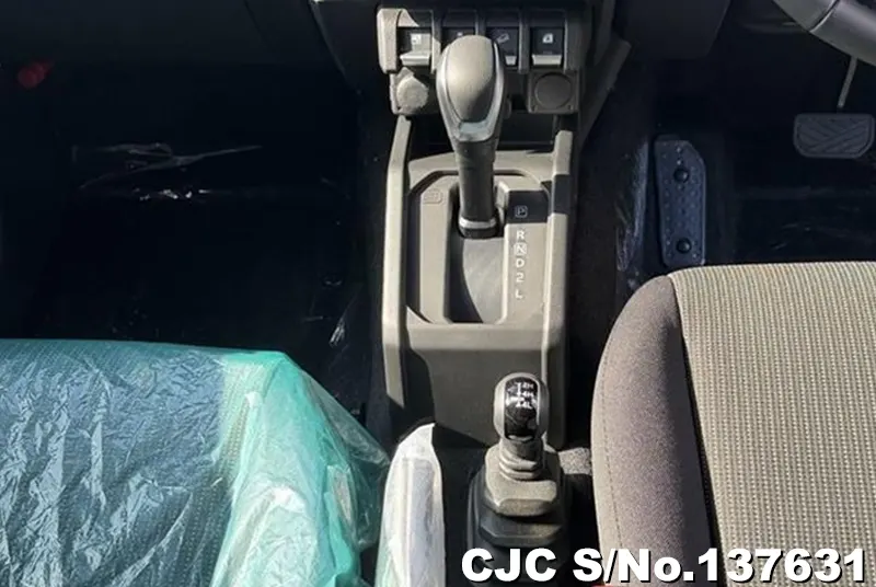 2026 Suzuki / Jimny Nomad Stock No. 137631