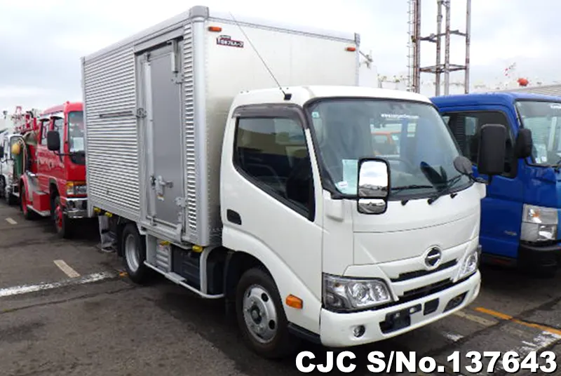 Hino Dutro