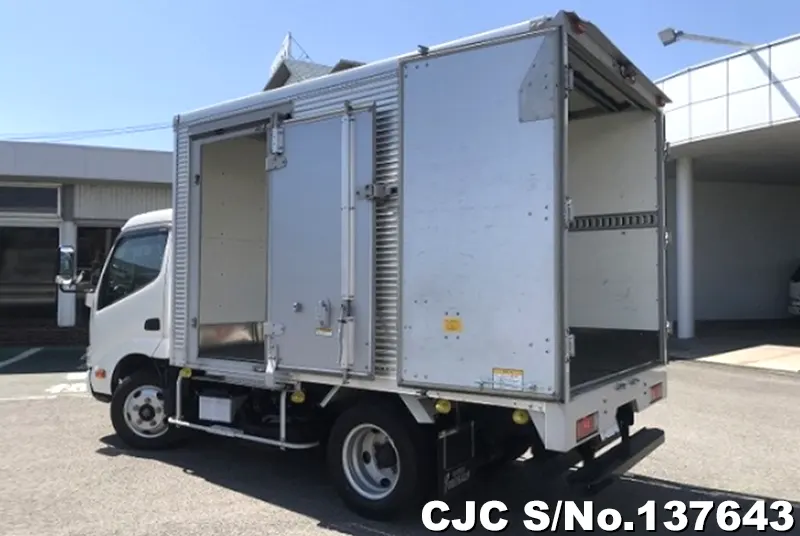 2022 Hino / Dutro Stock No. 137643