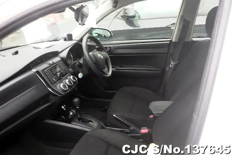 2021 Toyota / Corolla Axio Stock No. 137645