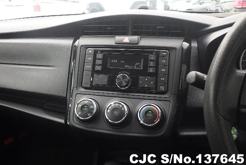 2021 Toyota / Corolla Axio Stock No. 137645