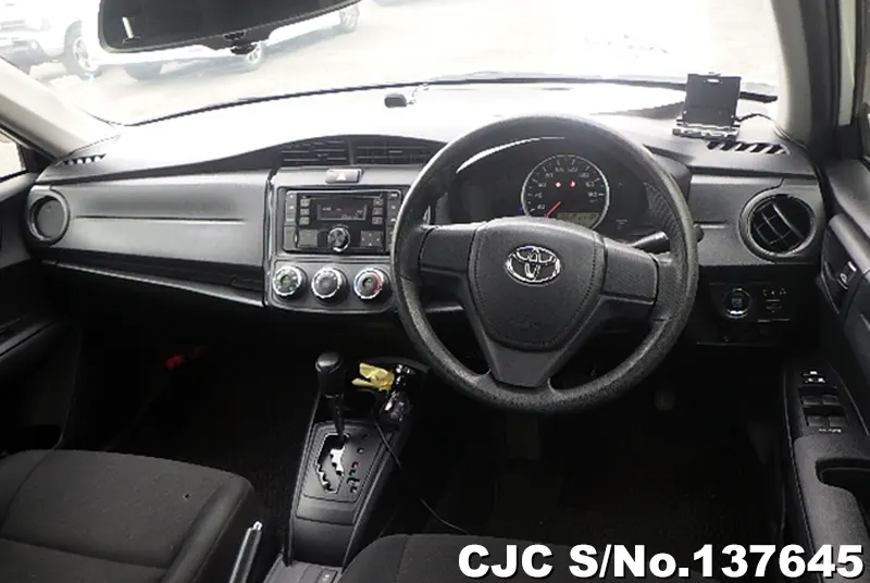 2021 Toyota / Corolla Axio Stock No. 137645