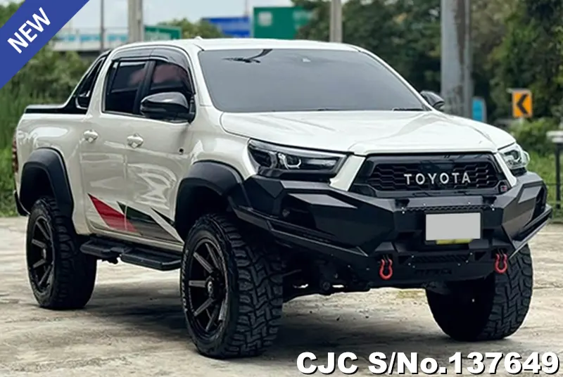 Toyota / Hilux / Revo