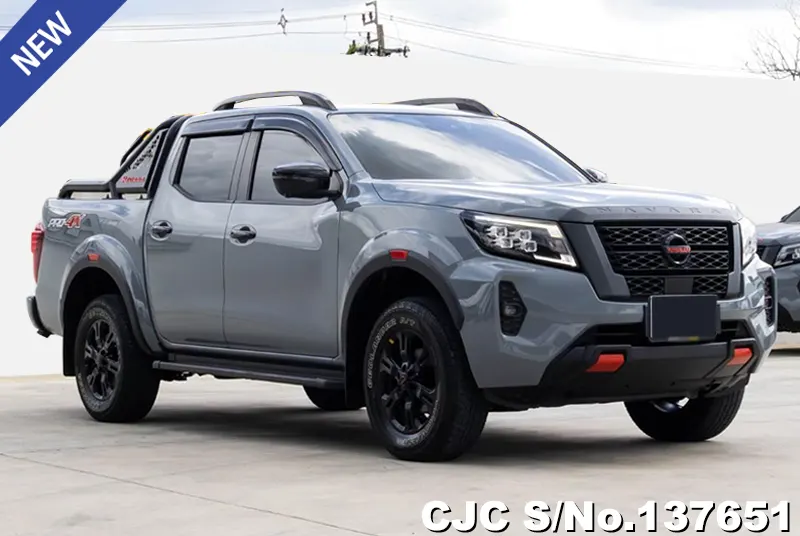 Nissan / Navara