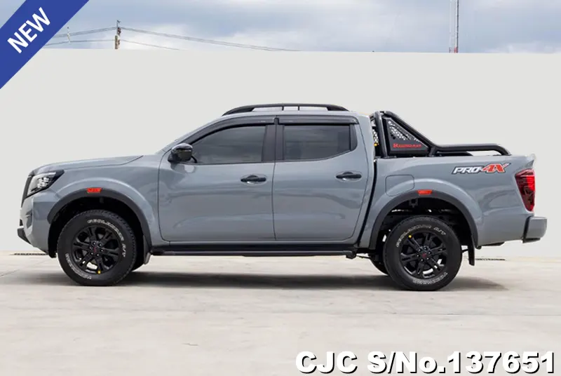 Nissan Navara in Stealth Grey for Sale Image 6