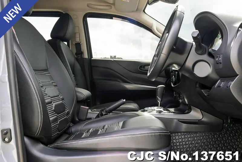 Nissan Navara in Stealth Grey for Sale Image 8