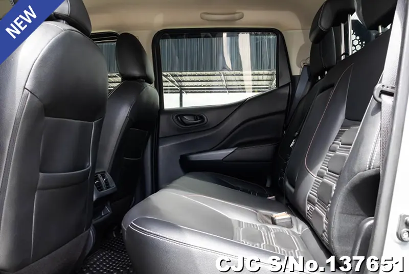 Nissan Navara in Stealth Grey for Sale Image 11