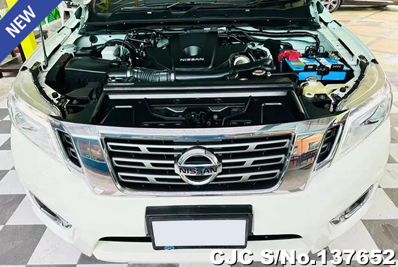 Nissan Navara in White for Sale Image 5
