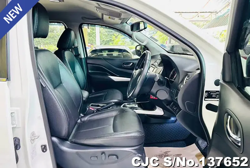 Nissan Navara in White for Sale Image 8