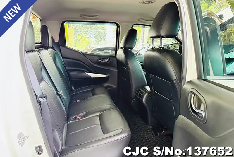 Nissan Navara in White for Sale Image 9