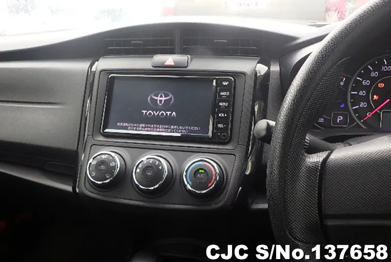 2021 Toyota / Corolla Axio Stock No. 137658
