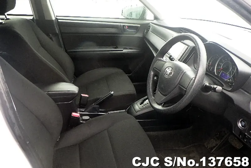2021 Toyota / Corolla Axio Stock No. 137658