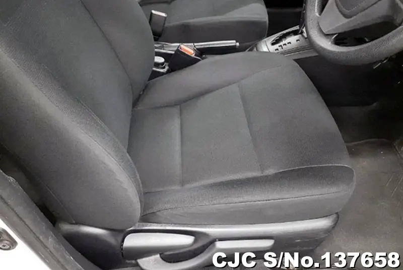 2021 Toyota / Corolla Axio Stock No. 137658