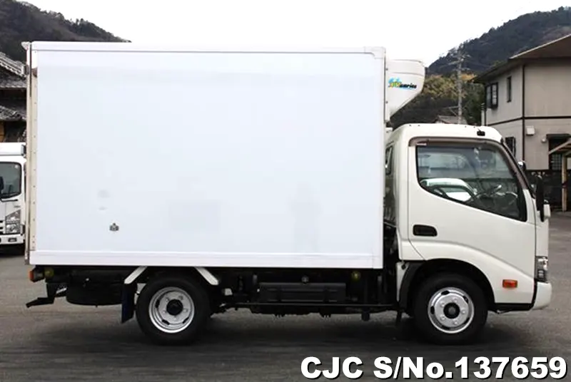 2018 Hino / Dutro Stock No. 137659