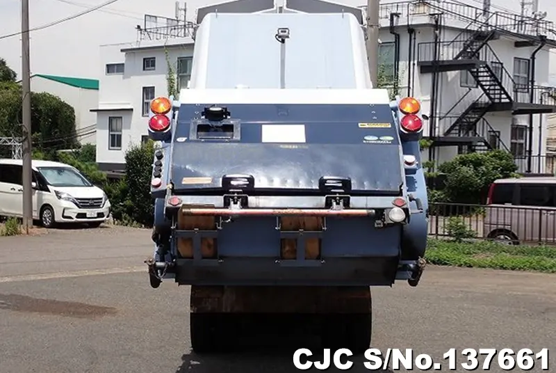 2017 Hino / Dutro Stock No. 137661