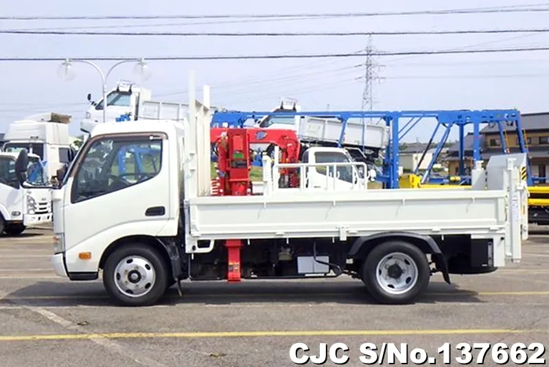 2016 Hino / Dutro Stock No. 137662