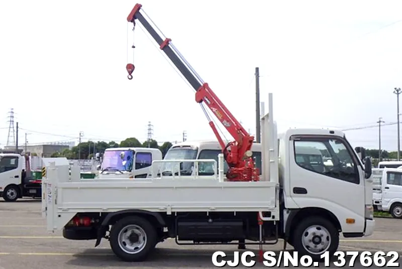 2016 Hino / Dutro Stock No. 137662