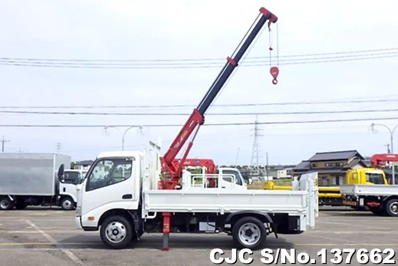 2016 Hino / Dutro Stock No. 137662