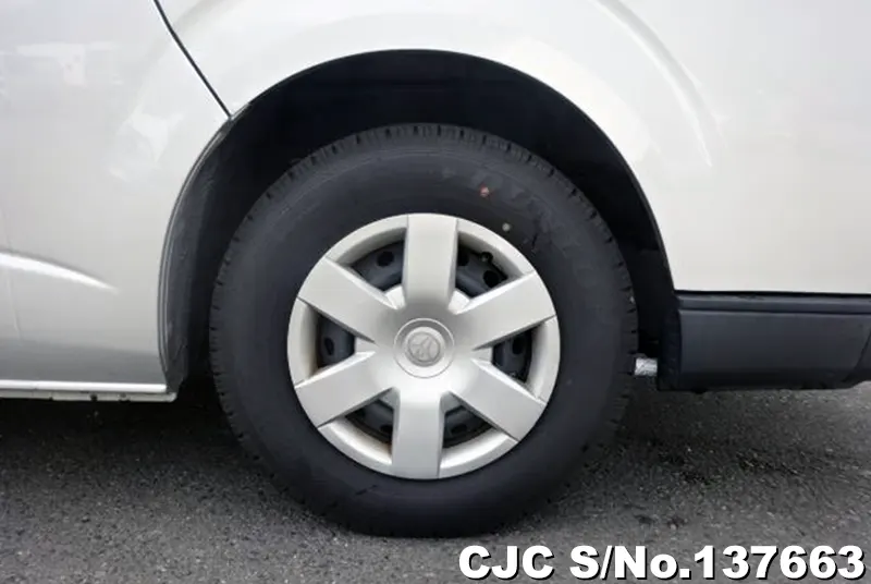 2020 Toyota / Hiace / Commuter Stock No. 137663