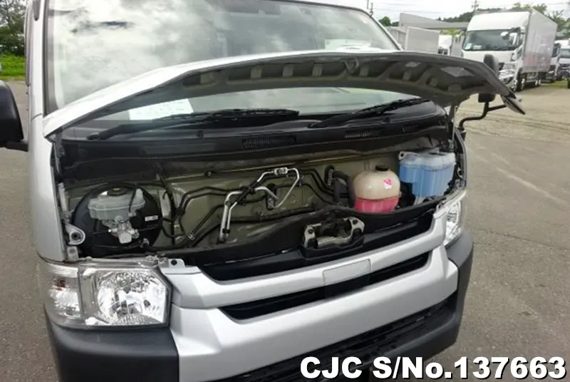 2020 Toyota / Hiace / Commuter Stock No. 137663