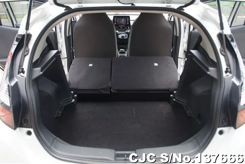 2022 Toyota / Aqua Stock No. 137666