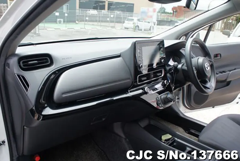 2022 Toyota / Aqua Stock No. 137666