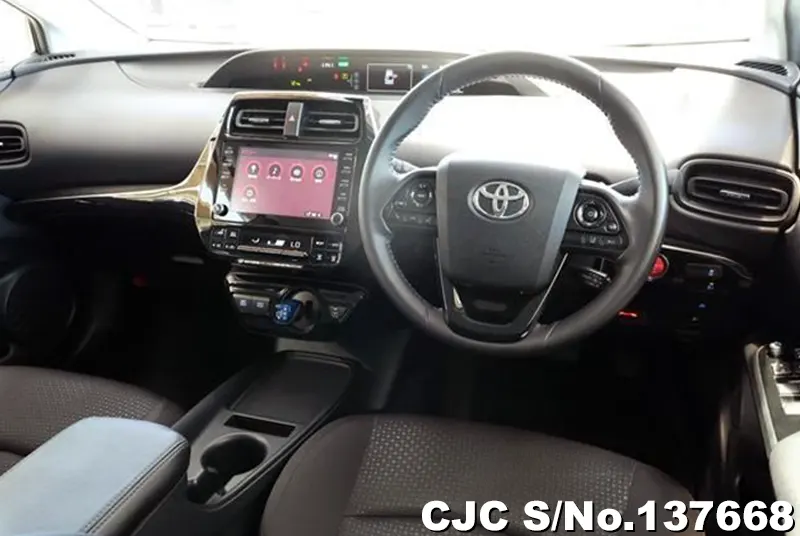2022 Toyota / Prius Stock No. 137668