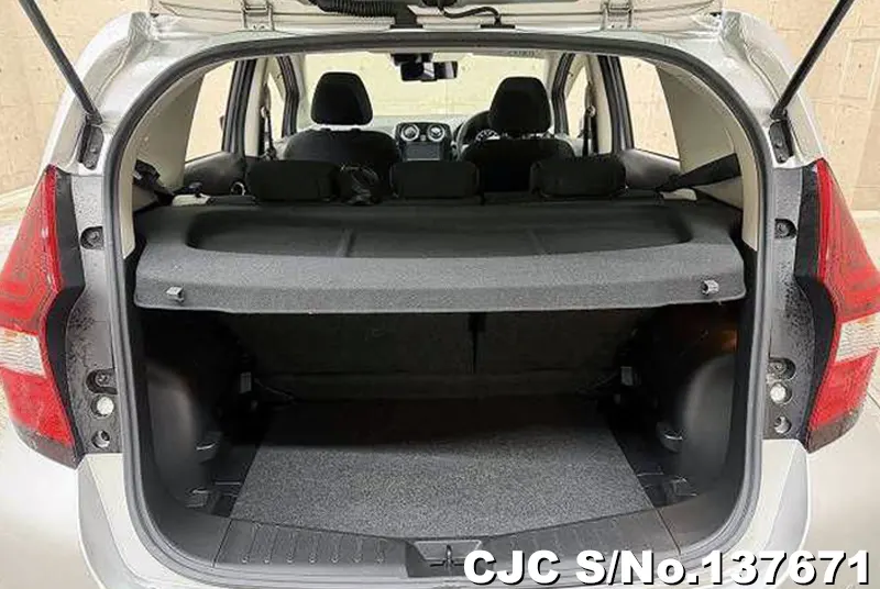 2021 Nissan / Note Stock No. 137671