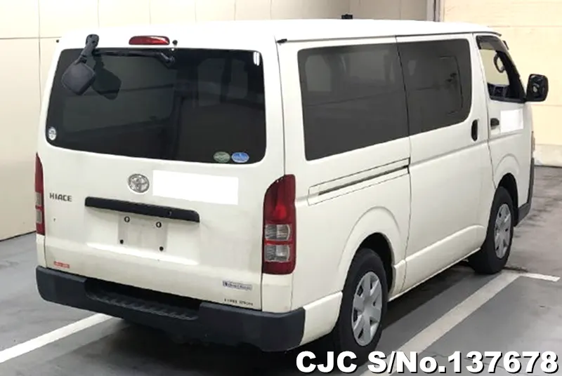 2015 Toyota / Hiace Stock No. 137678