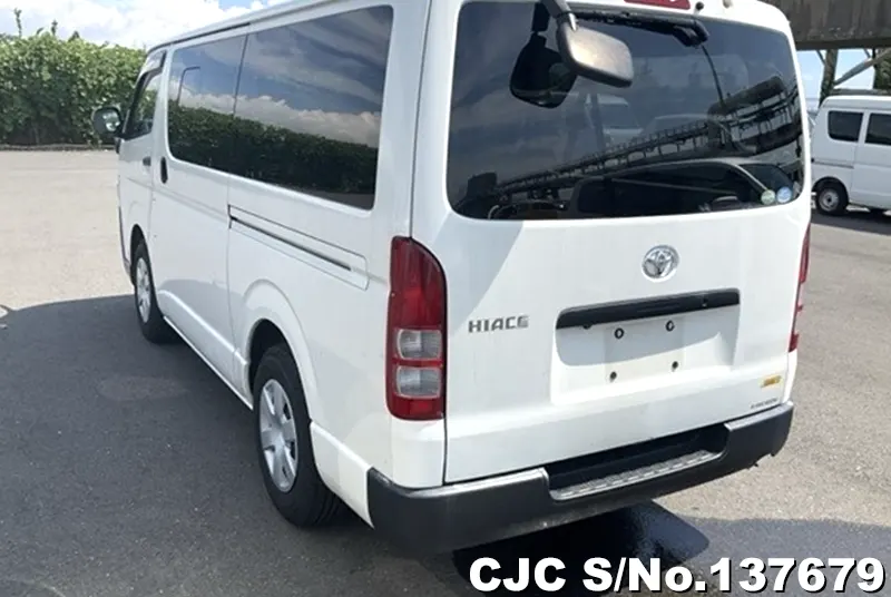 2015 Toyota / Hiace Stock No. 137679