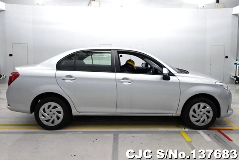 2021 Toyota / Corolla Axio Stock No. 137683