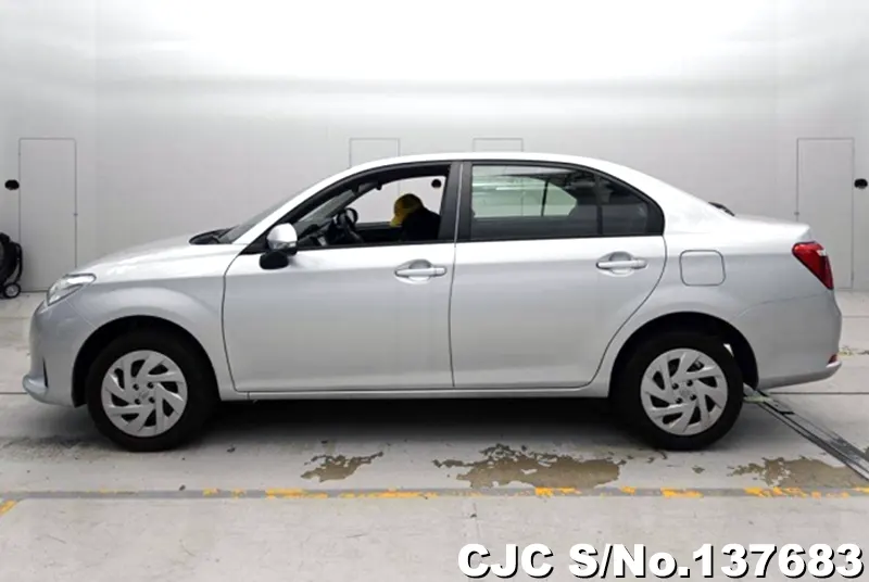 2021 Toyota / Corolla Axio Stock No. 137683