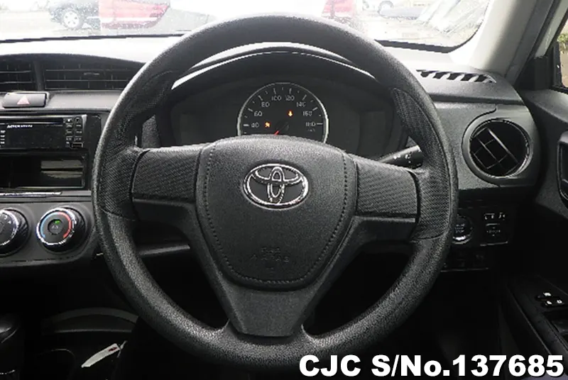 2021 Toyota / Corolla Axio Stock No. 137685