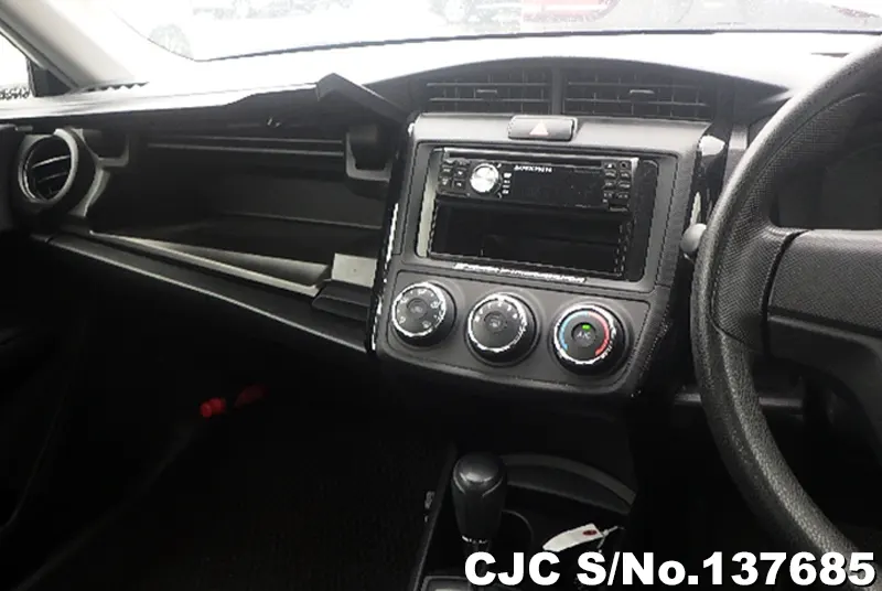 2021 Toyota / Corolla Axio Stock No. 137685