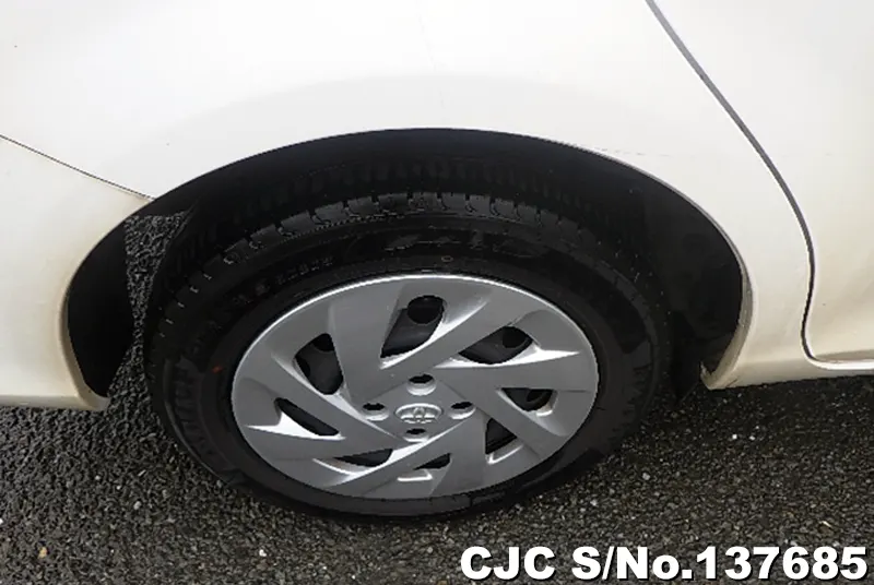 2021 Toyota / Corolla Axio Stock No. 137685